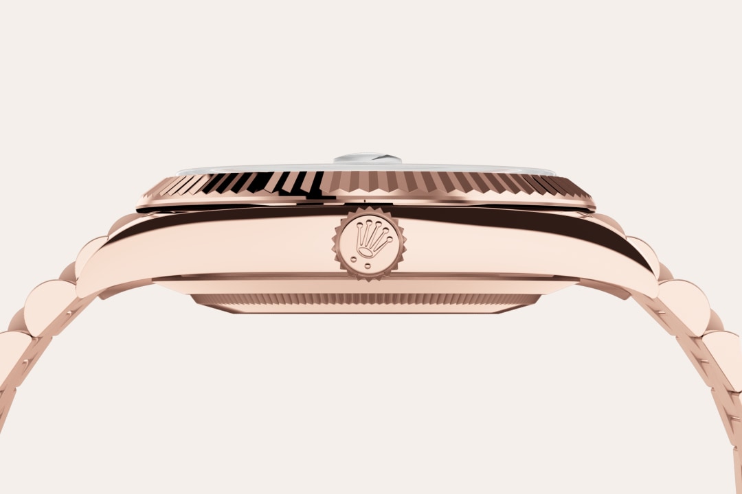 18 kt Everose gold