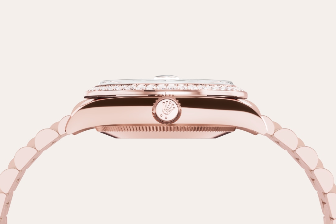 18 kt Everose gold